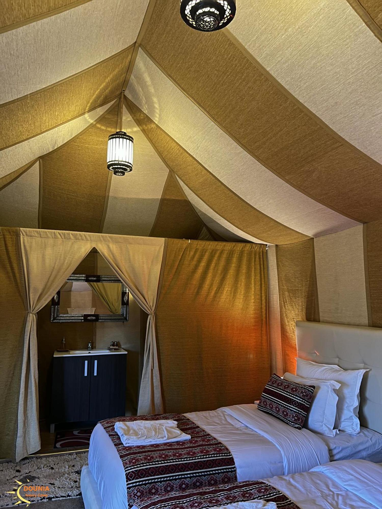 Fox Luxury Desert Camp เมอร์ซูกา ภายนอก รูปภาพ
