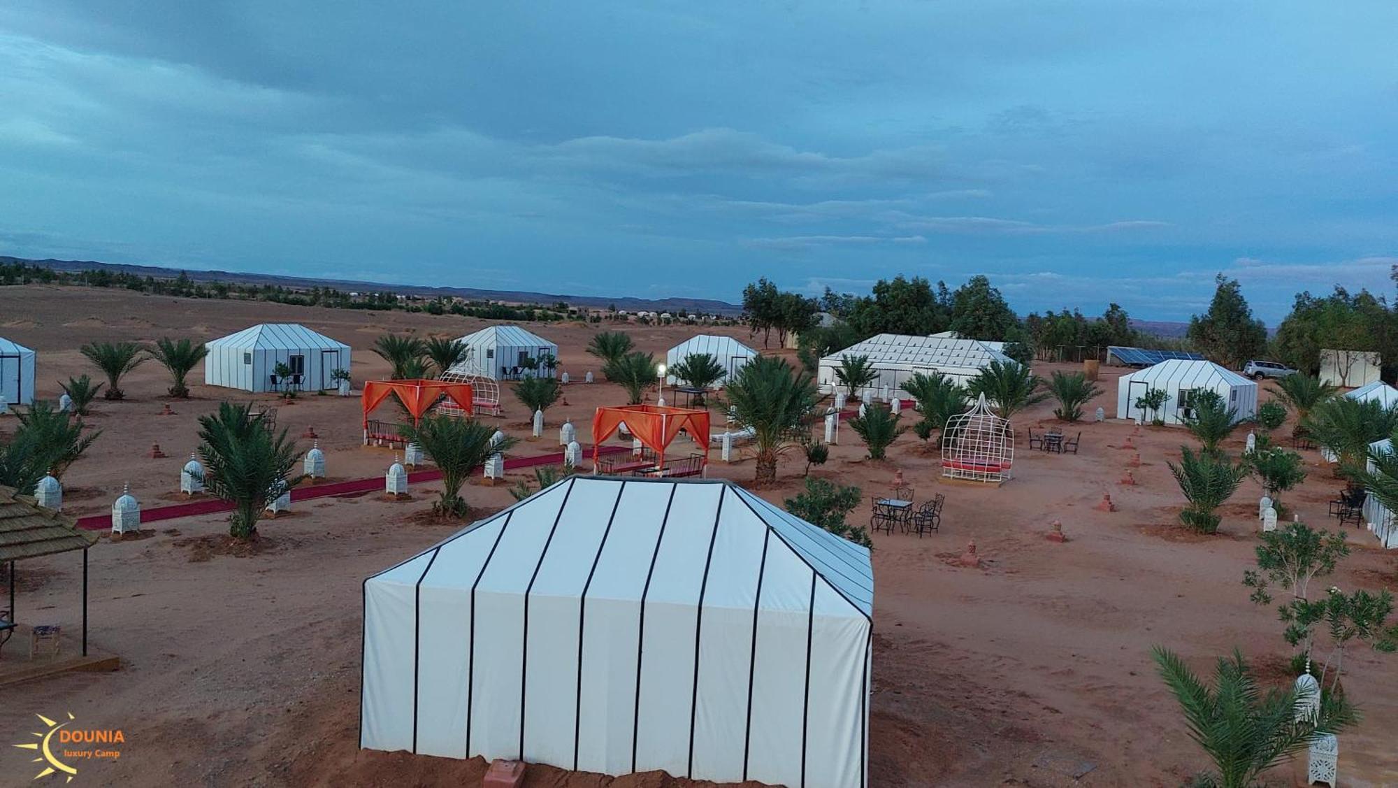 Fox Luxury Desert Camp เมอร์ซูกา ภายนอก รูปภาพ