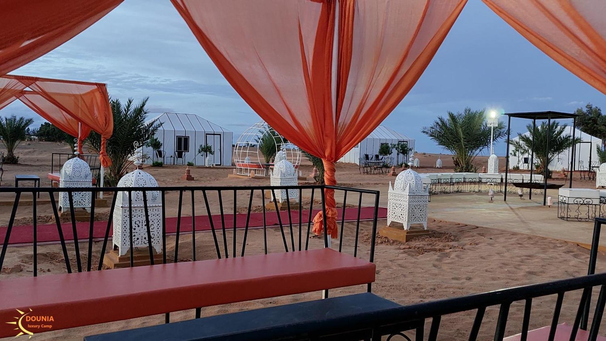Fox Luxury Desert Camp เมอร์ซูกา ภายนอก รูปภาพ