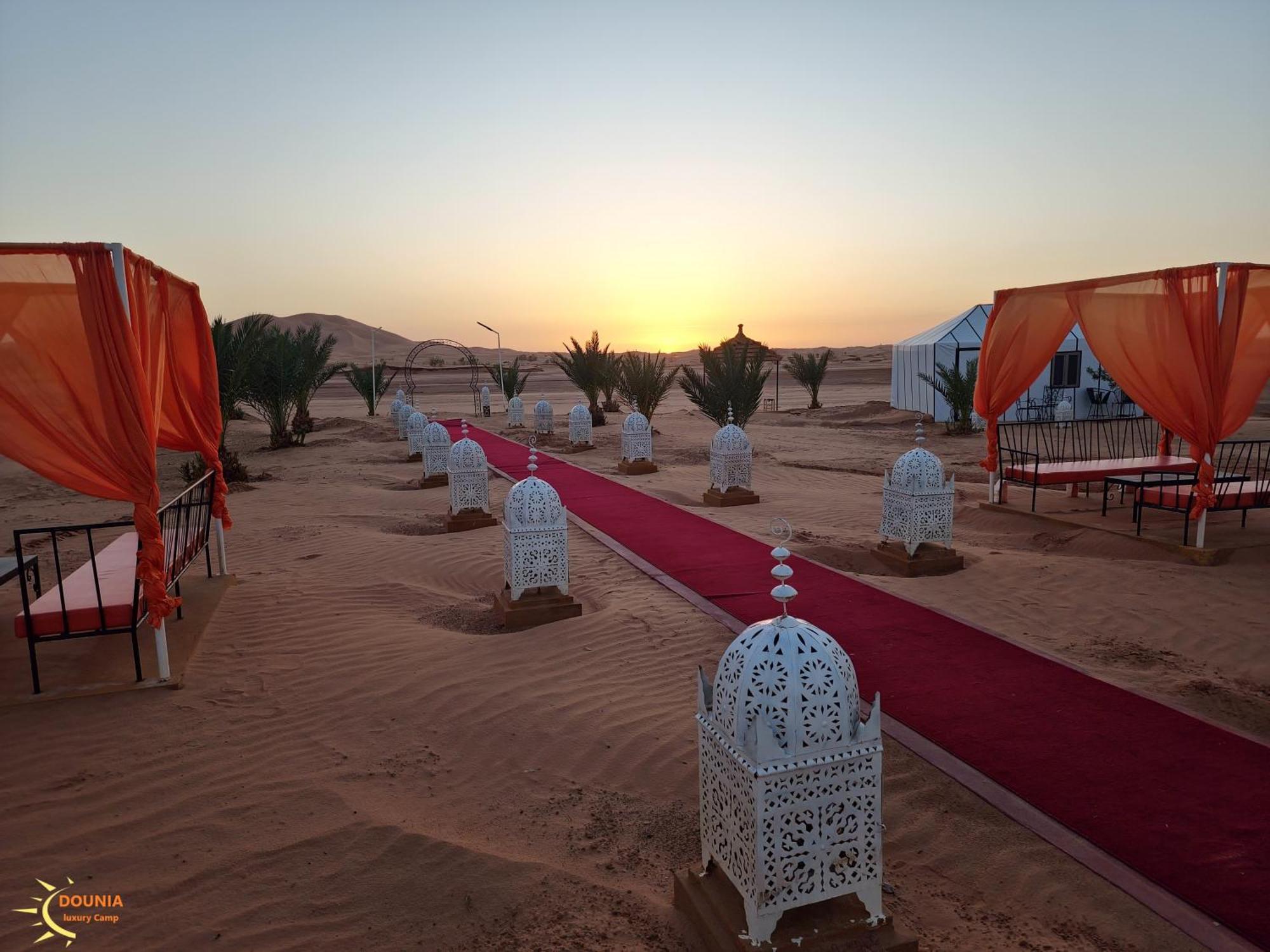 Fox Luxury Desert Camp เมอร์ซูกา ภายนอก รูปภาพ