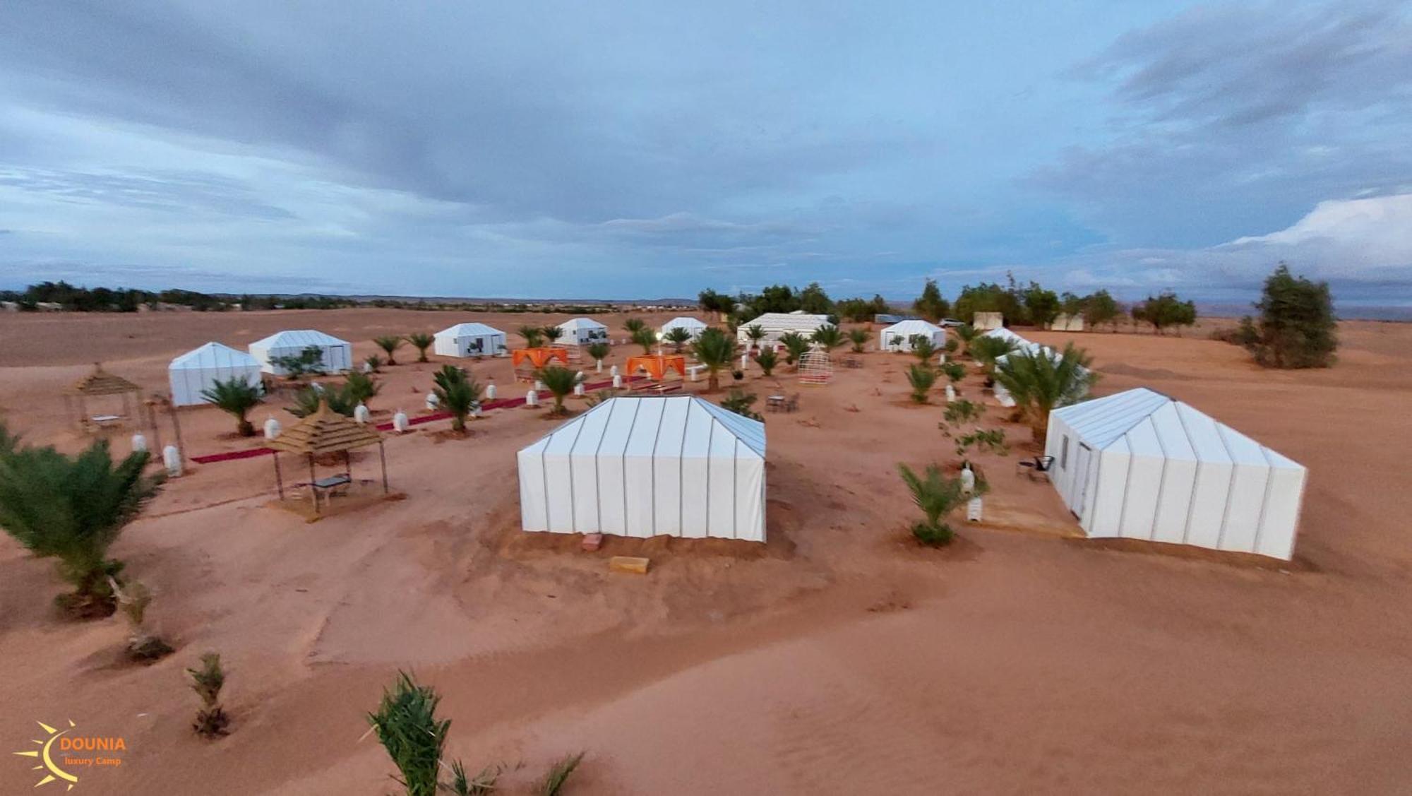 Fox Luxury Desert Camp เมอร์ซูกา ภายนอก รูปภาพ
